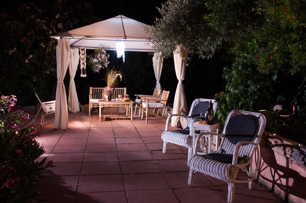 Bed & Breakfast Yin & Yang San Pantaleo Luaran gambar