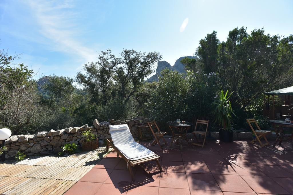 Bed & Breakfast Yin & Yang San Pantaleo Luaran gambar