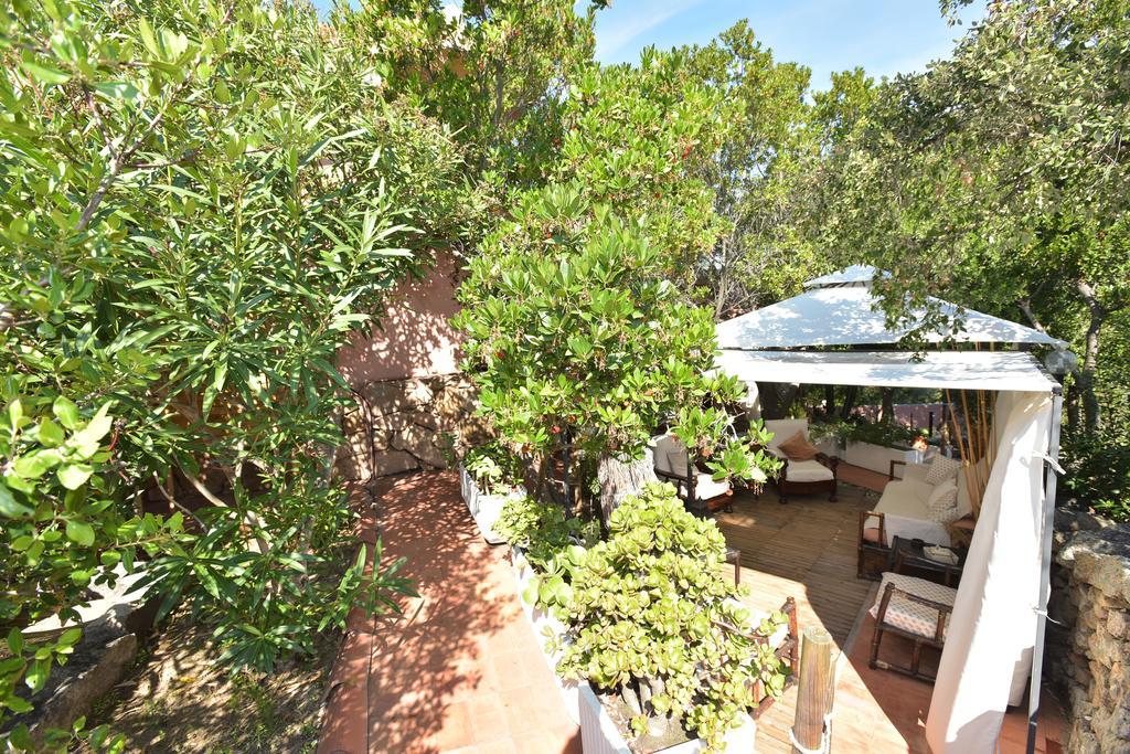 Bed & Breakfast Yin & Yang San Pantaleo Luaran gambar
