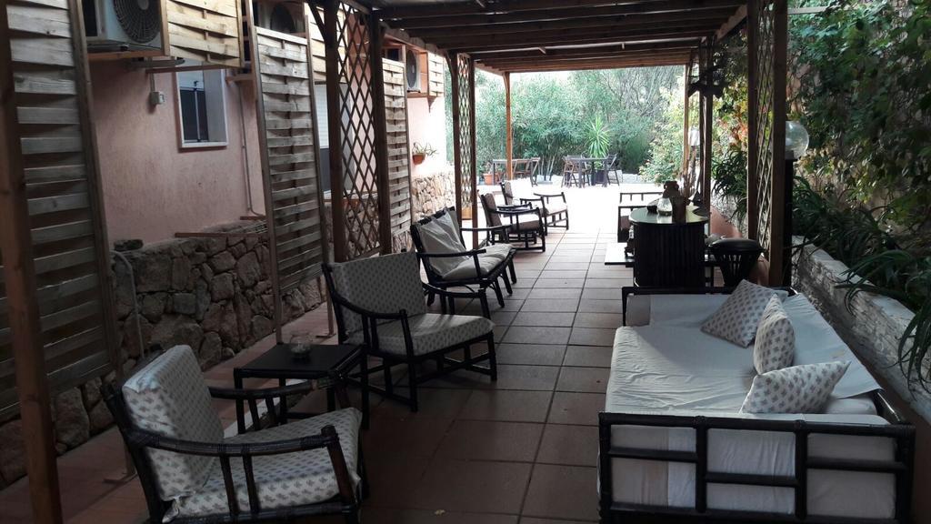 Bed & Breakfast Yin & Yang San Pantaleo Luaran gambar